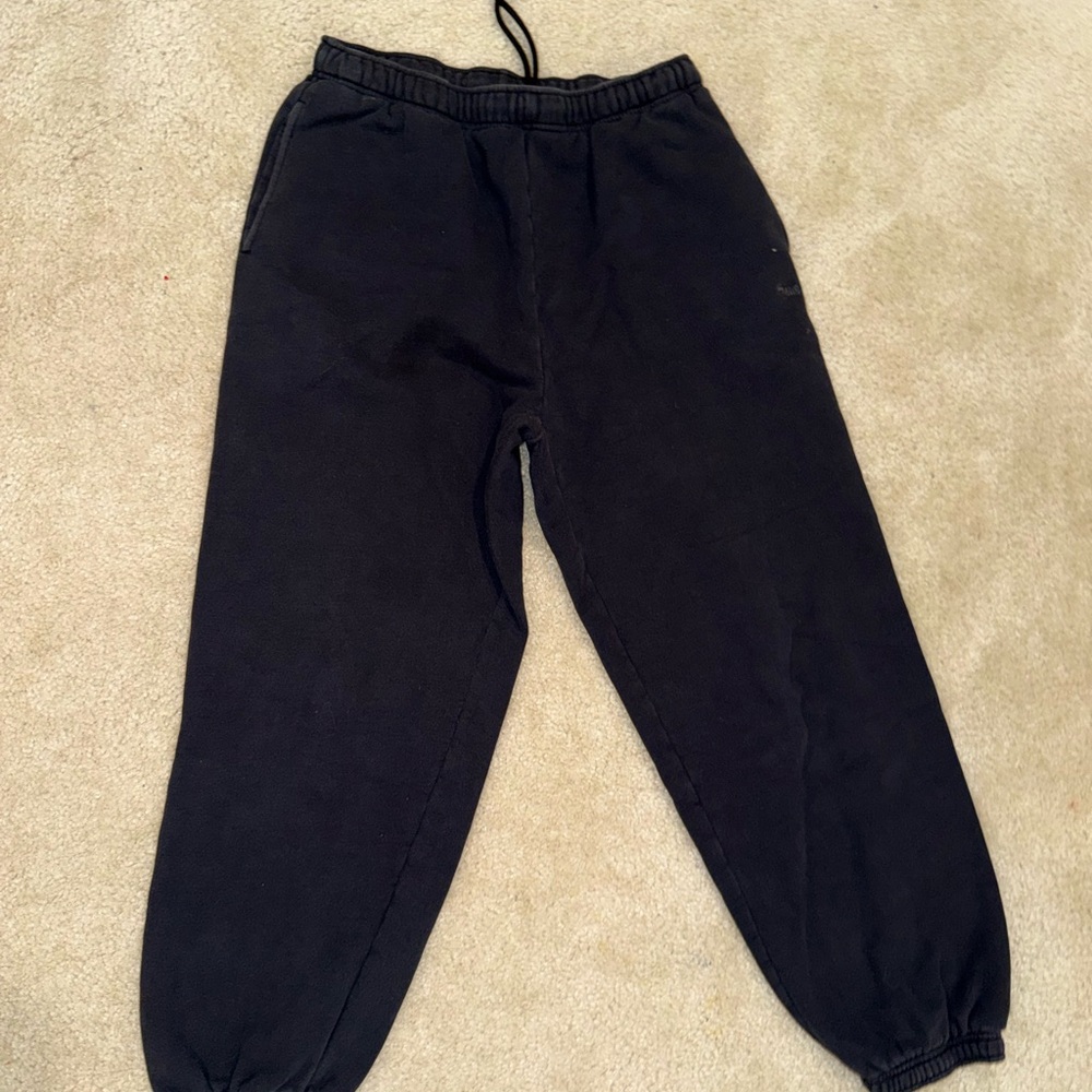 TNA Charcoal Sweatpants